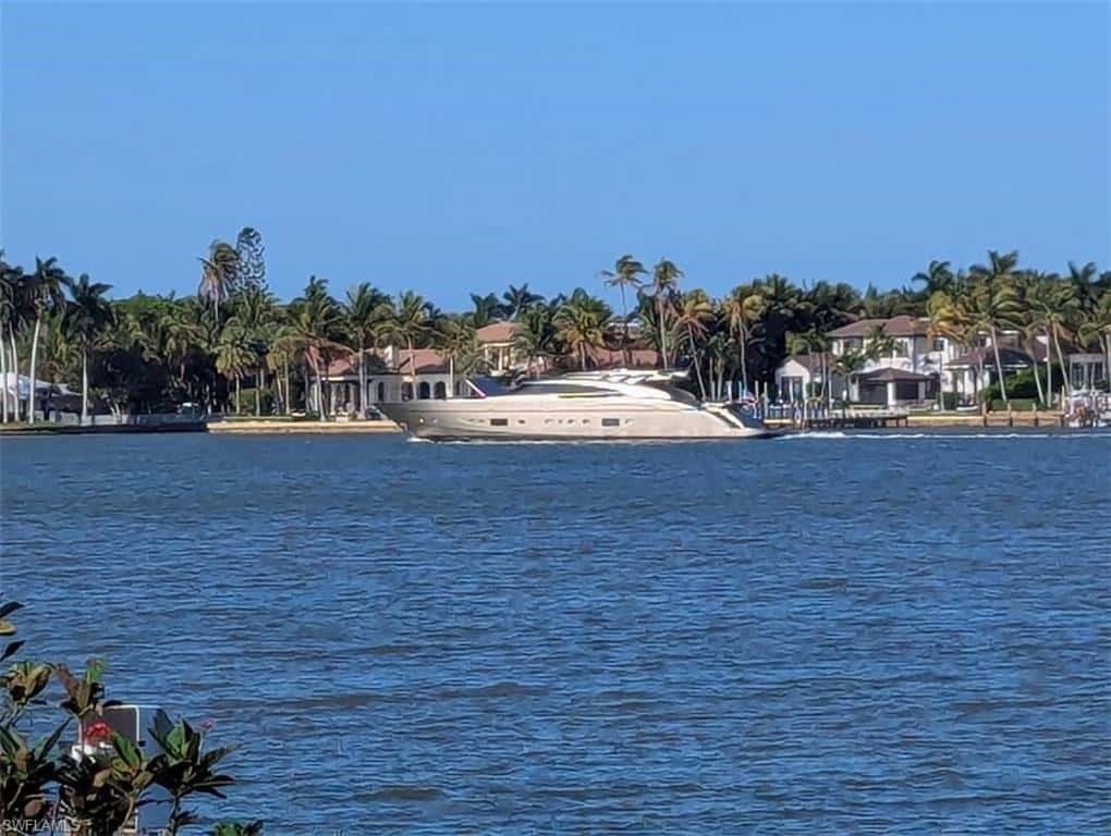 1535 Dolphin Ln, Naples, photo 33