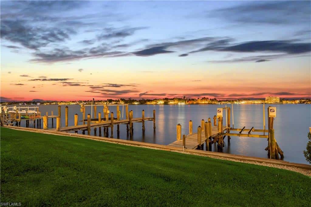 1535 Dolphin Ln, Naples, photo 18