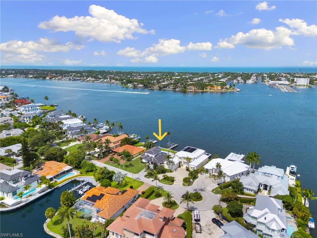 1535 Dolphin Ln, Naples, photo 11