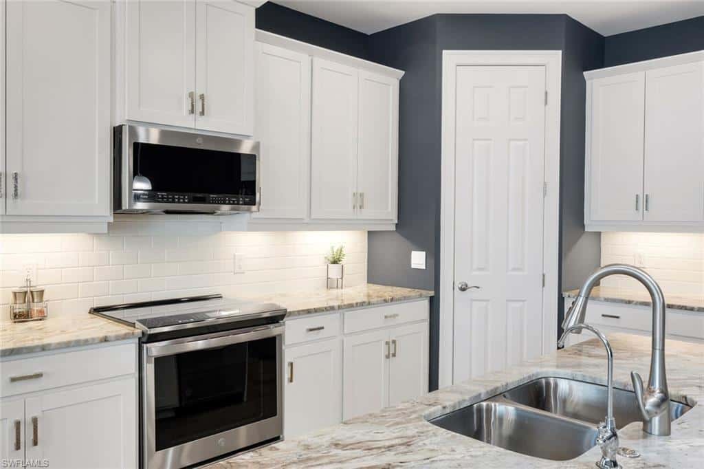 950 Stonewater Lake Ter, Cape Coral, photo 7