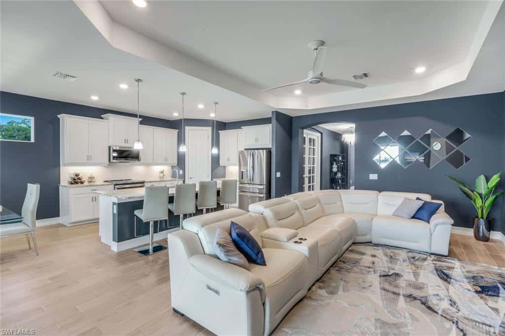 950 Stonewater Lake Ter, Cape Coral, photo 10
