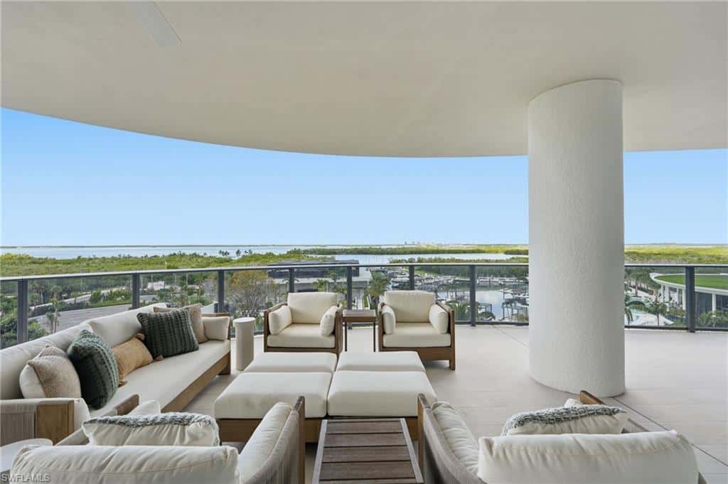 5100 Seagrass Blvd #306, Bonita Springs, photo 4