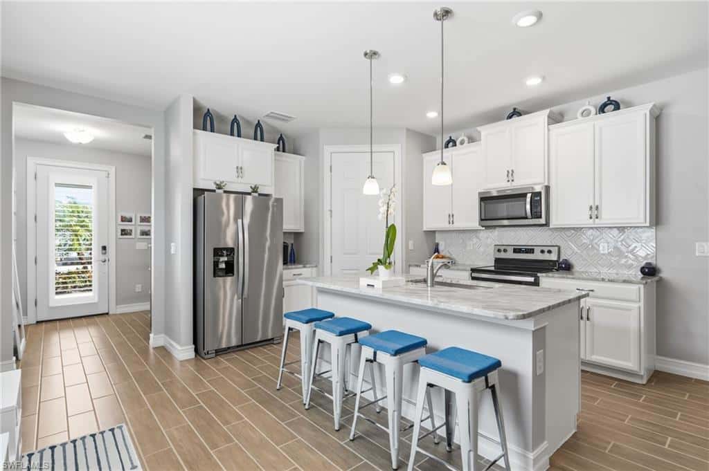 28395 Captiva Shell Loop, Bonita Springs, photo 6