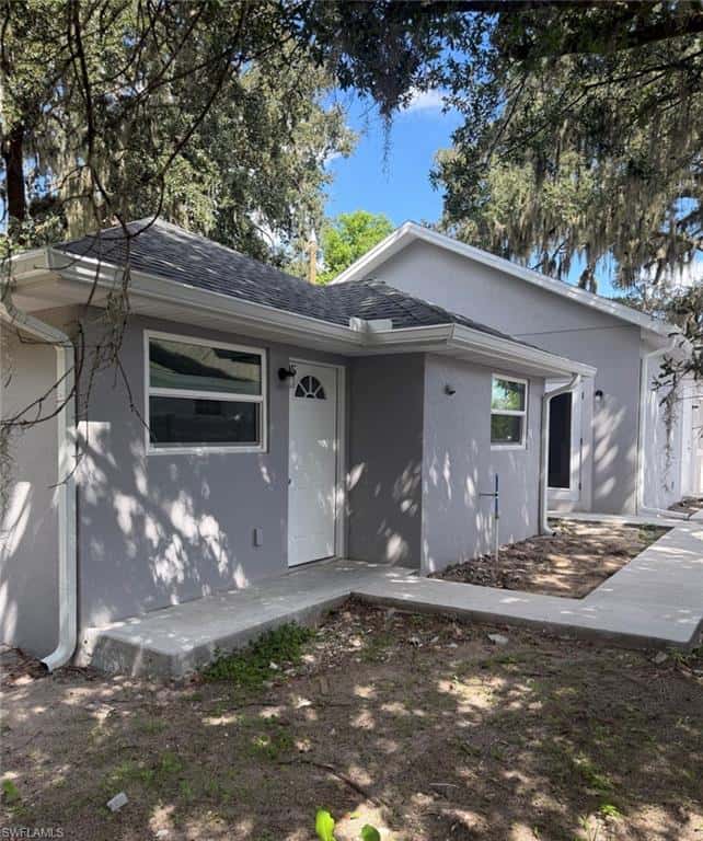 1217 Ecstasy St, Lehigh Acres, photo 4