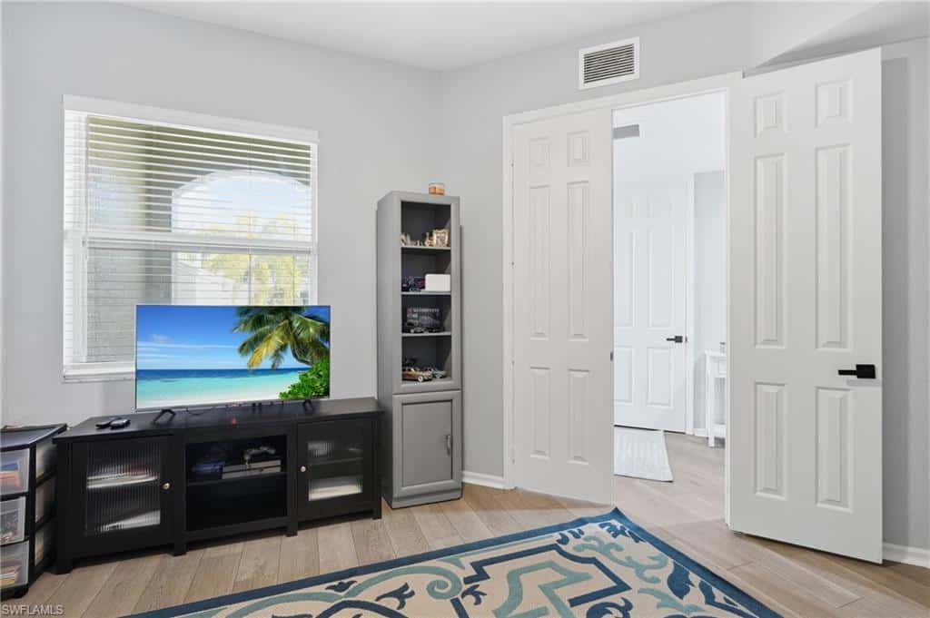 1425 Mariposa Cir #101, Naples, photo 27