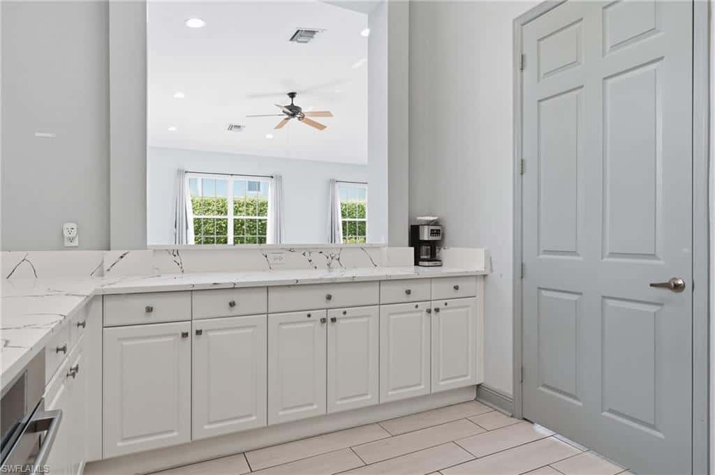 1425 Mariposa Cir #101, Naples, photo 42