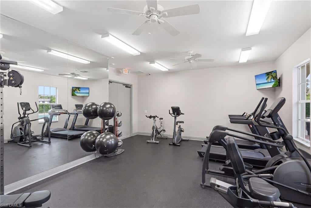 1425 Mariposa Cir #101, Naples, photo 47