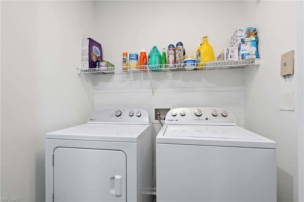 1425 Mariposa Cir #101, Naples, photo 30