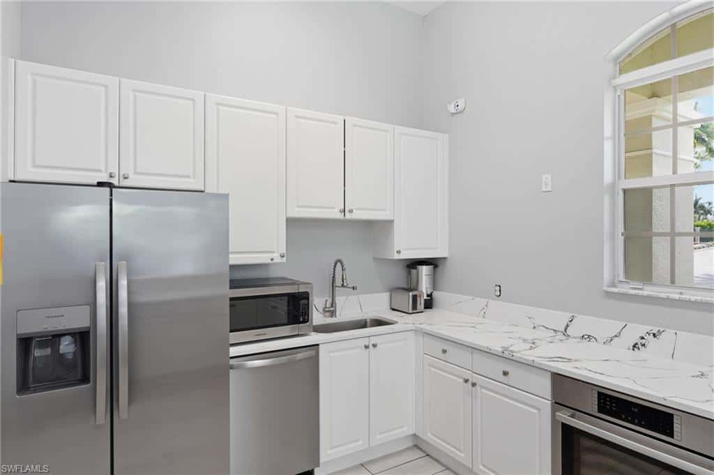1425 Mariposa Cir #101, Naples, photo 41
