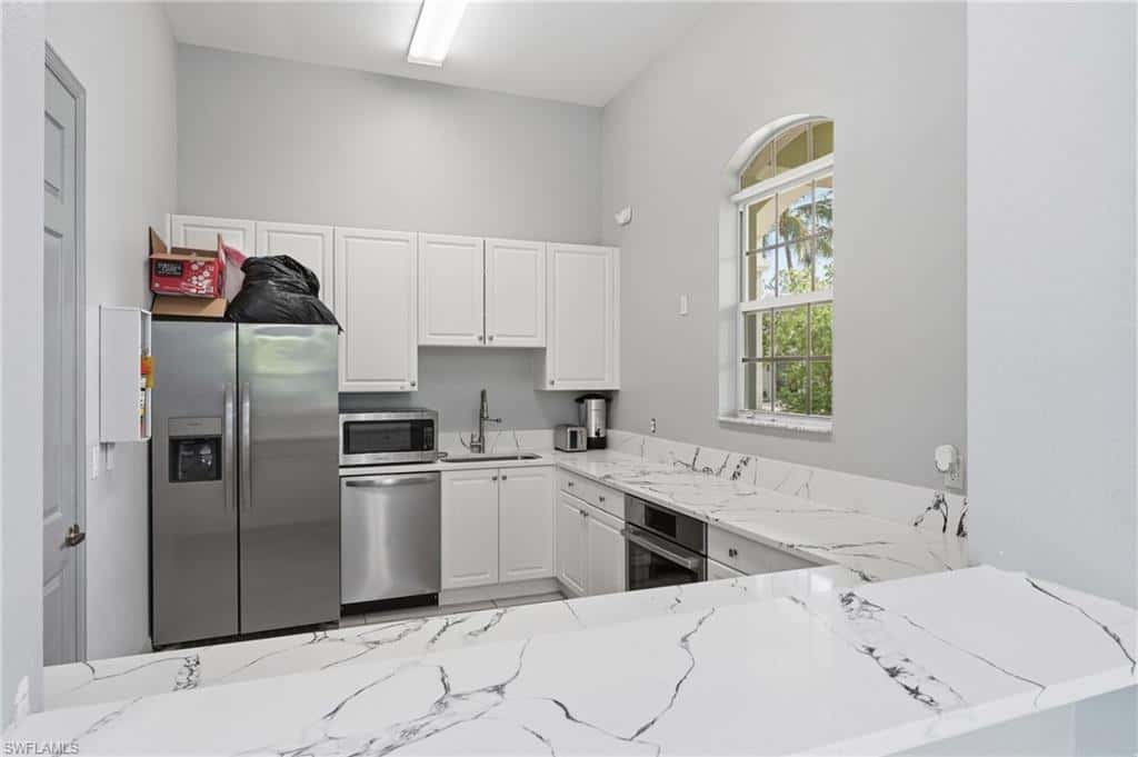 1425 Mariposa Cir #101, Naples, photo 40