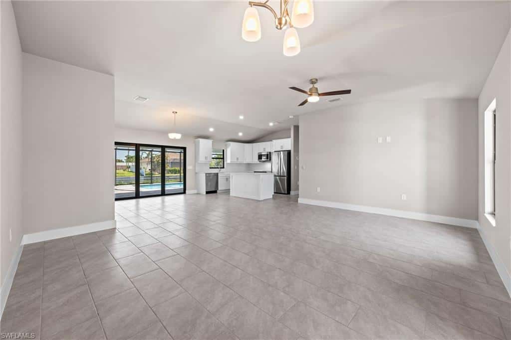 1807 2nd St, Cape Coral, photo 5