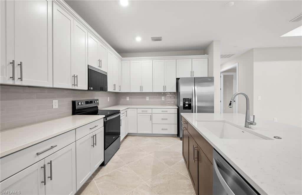 16624 Ash Grove Ln, Alva, photo 23