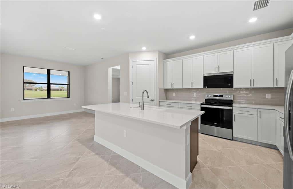 16624 Ash Grove Ln, Alva, photo 21