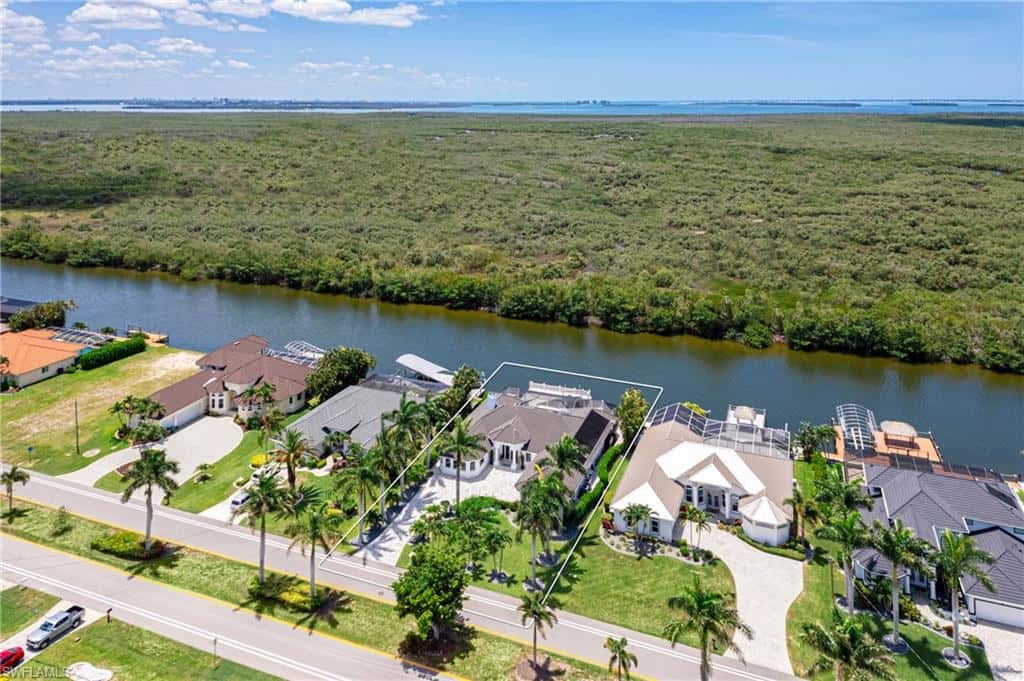 2706 El Dorado Pkwy, Cape Coral, photo 4
