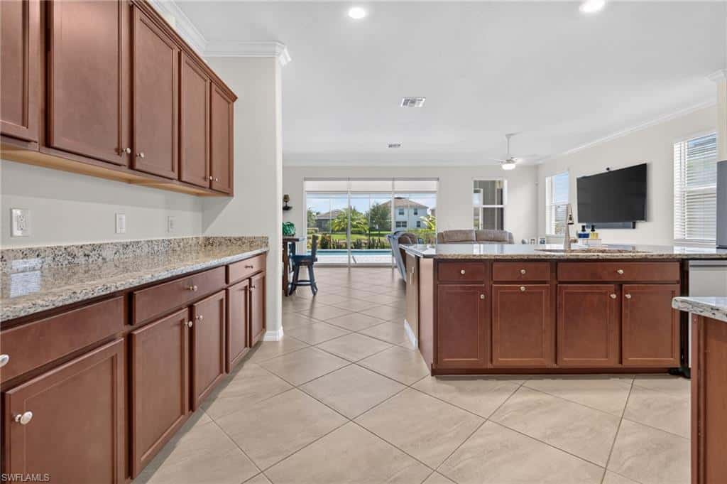 2178 Clementine St, Naples, photo 8