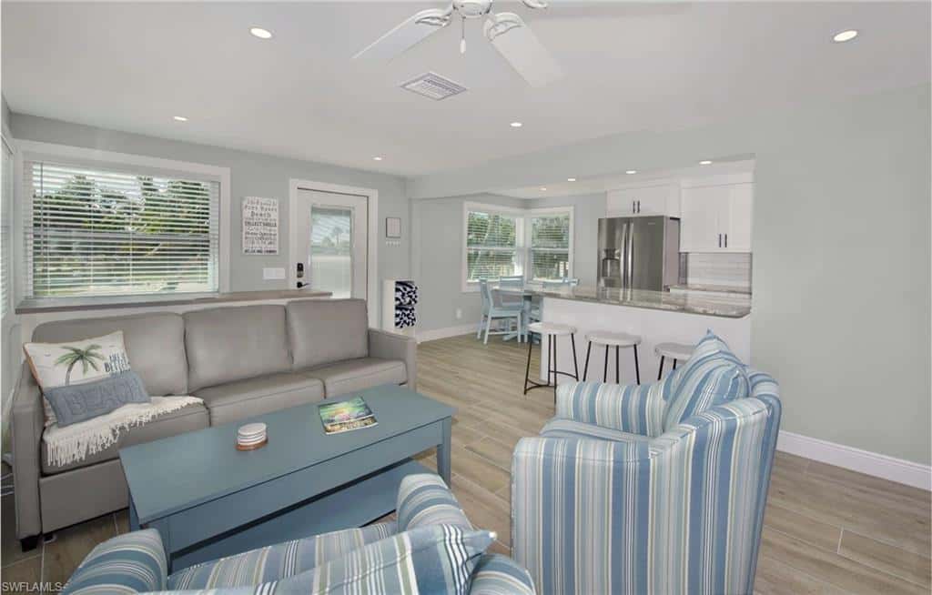 210 Dakota Ave, Fort Myers Beach, photo 6