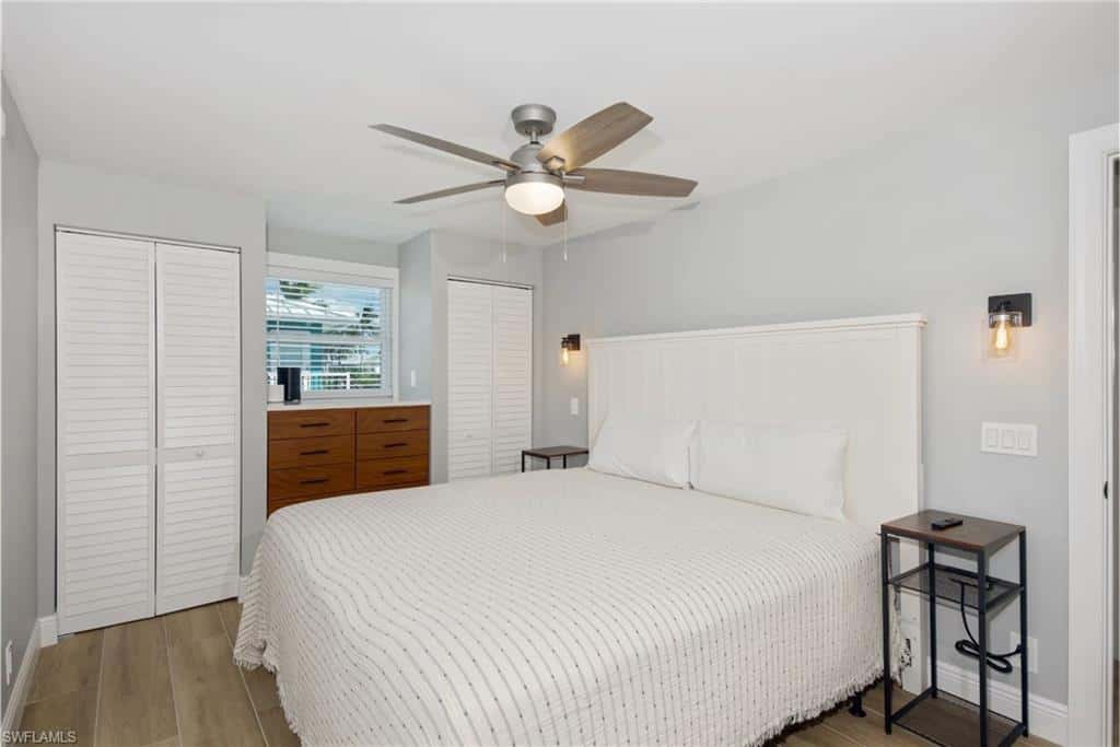 210 Dakota Ave, Fort Myers Beach, photo 12
