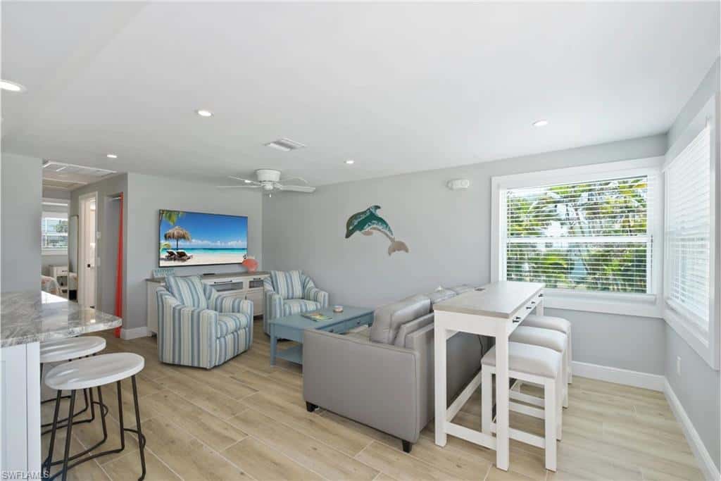 210 Dakota Ave, Fort Myers Beach, photo 7