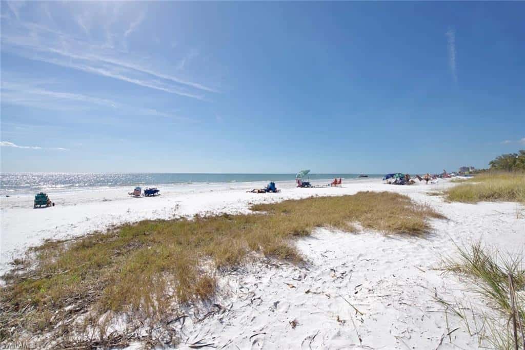 210 Dakota Ave, Fort Myers Beach, photo 34