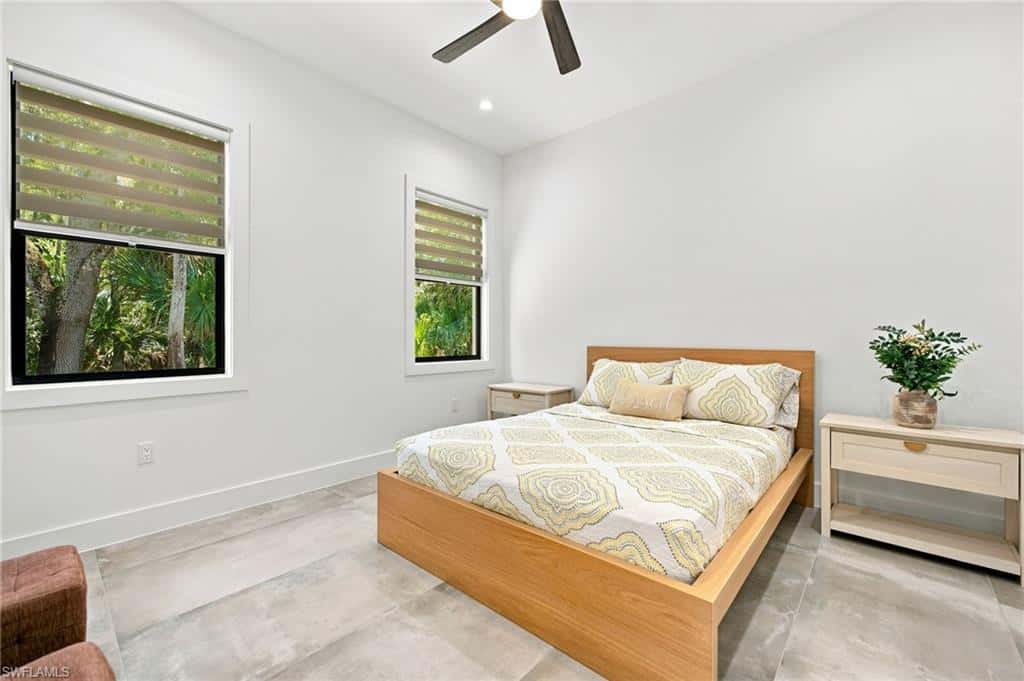 209 35th Ave, Naples, photo 42