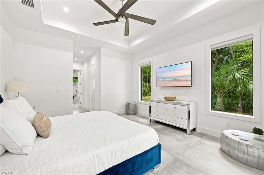 209 35th Ave, Naples, photo 32