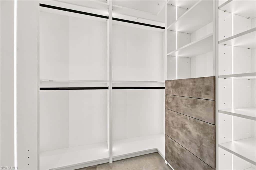 209 35th Ave, Naples, photo 37