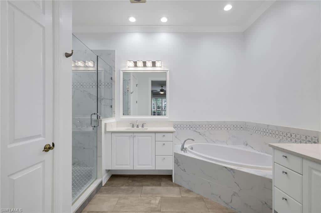 5021 Maxwell Cir #101, Naples, photo 35