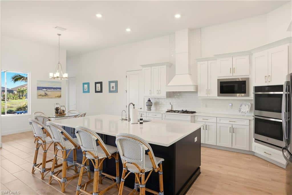 11420 Canal Grande Dr, Fort Myers, photo 7