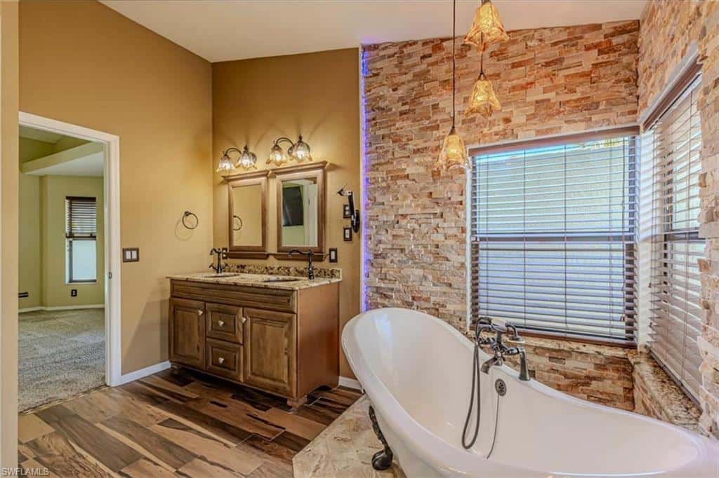 2816 43rd Ln, Cape Coral, photo 19
