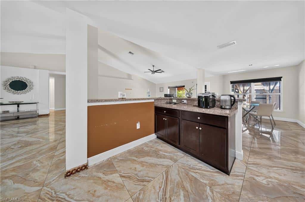 527 27th Ave, Cape Coral, photo 28