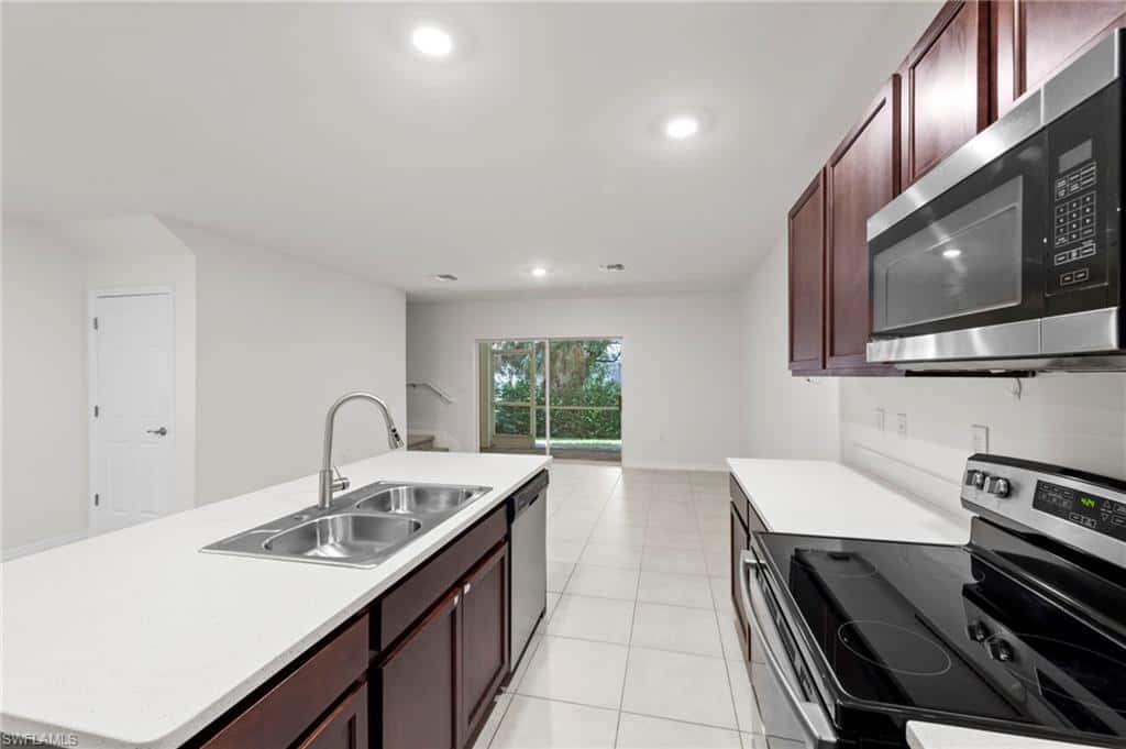 15381 Wildflower Cir, Naples, photo 4