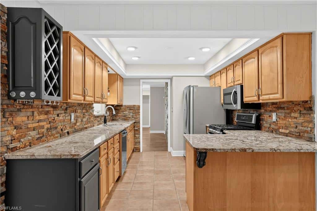 6450 31st Ter, St. Petersburg, photo 8