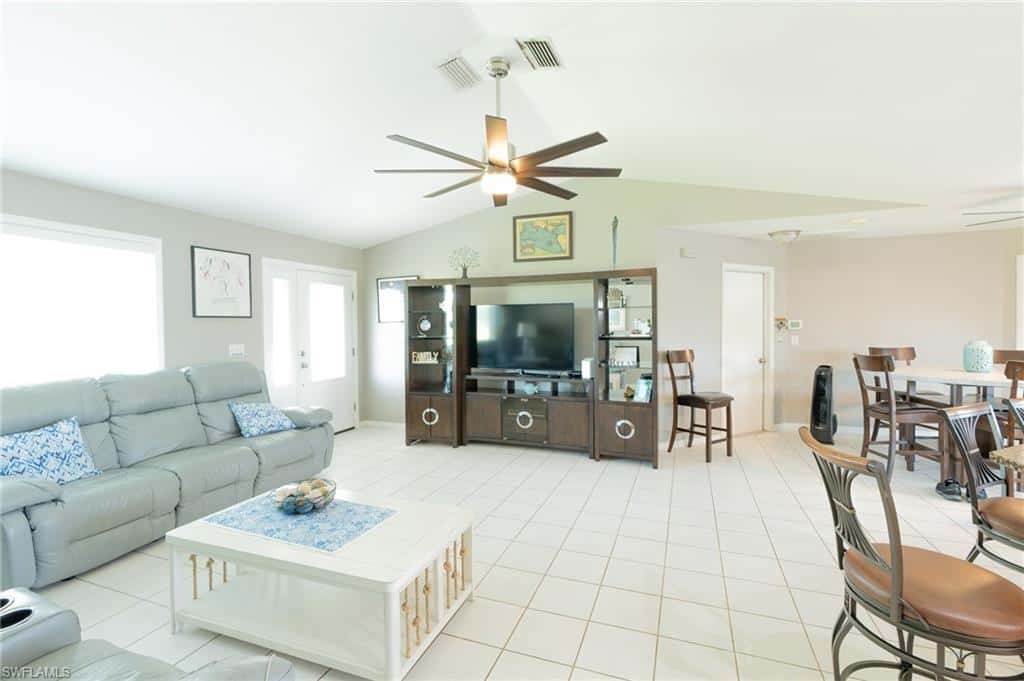 115 35th Ter, Cape Coral, photo 12