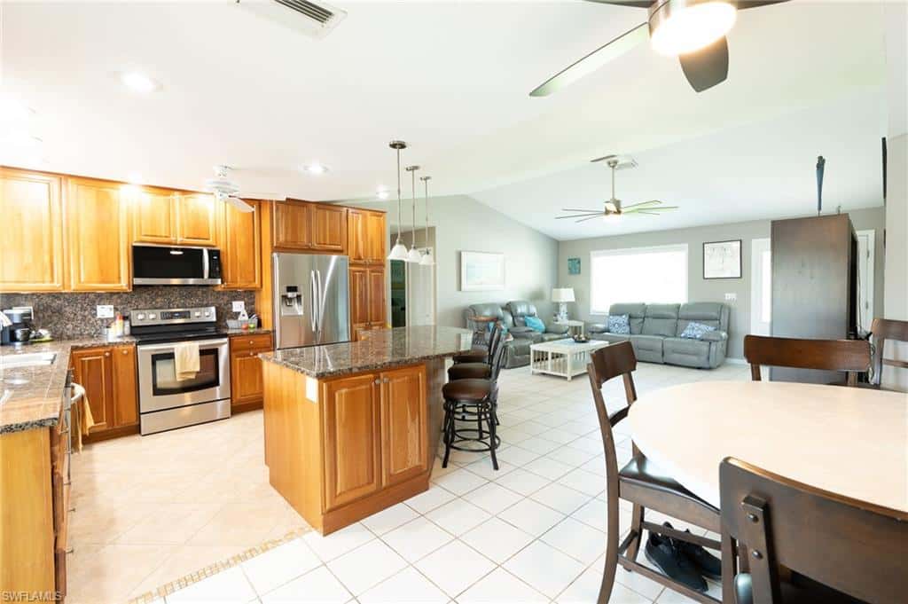 115 35th Ter, Cape Coral, photo 14