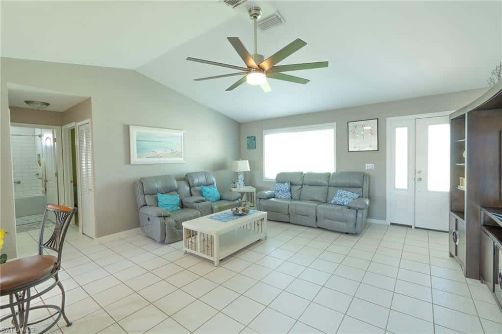 115 35th Ter, Cape Coral, photo 11