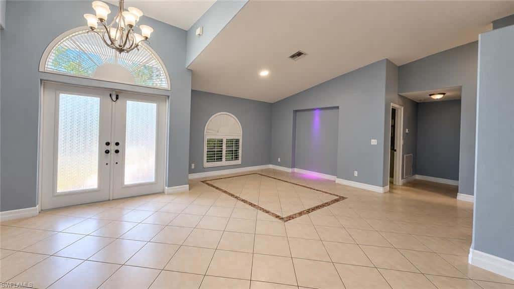 1016 Cleveland Ave, Lehigh Acres, photo 6