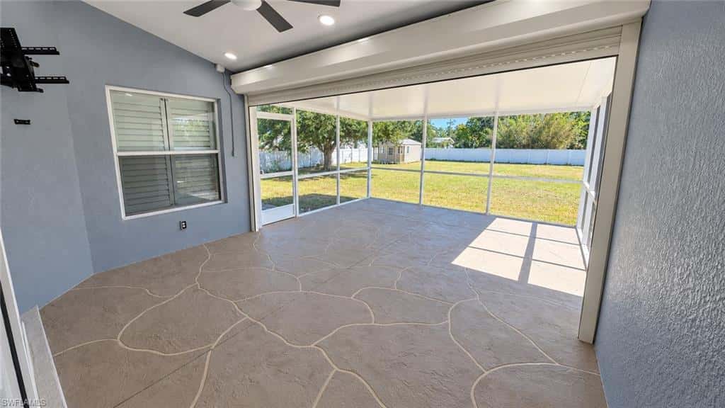 1016 Cleveland Ave, Lehigh Acres, photo 26