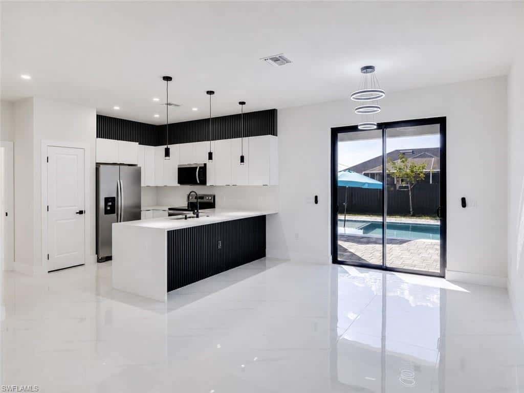 1810 6th Pl, Cape Coral, photo 4