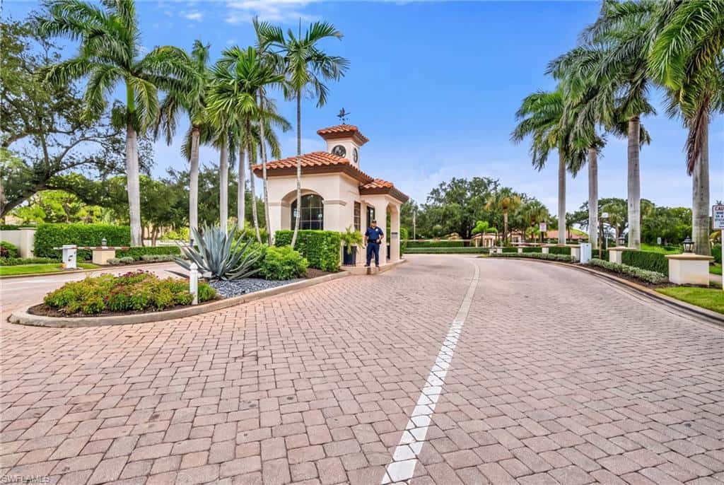 7558 Cordoba Cir, Naples, photo 32