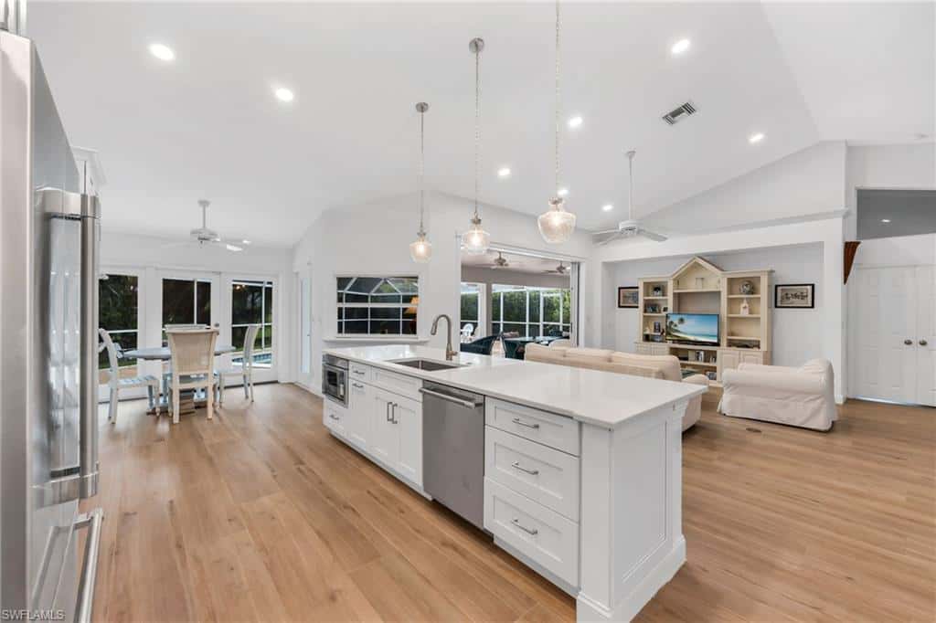 7558 Cordoba Cir, Naples, photo 5