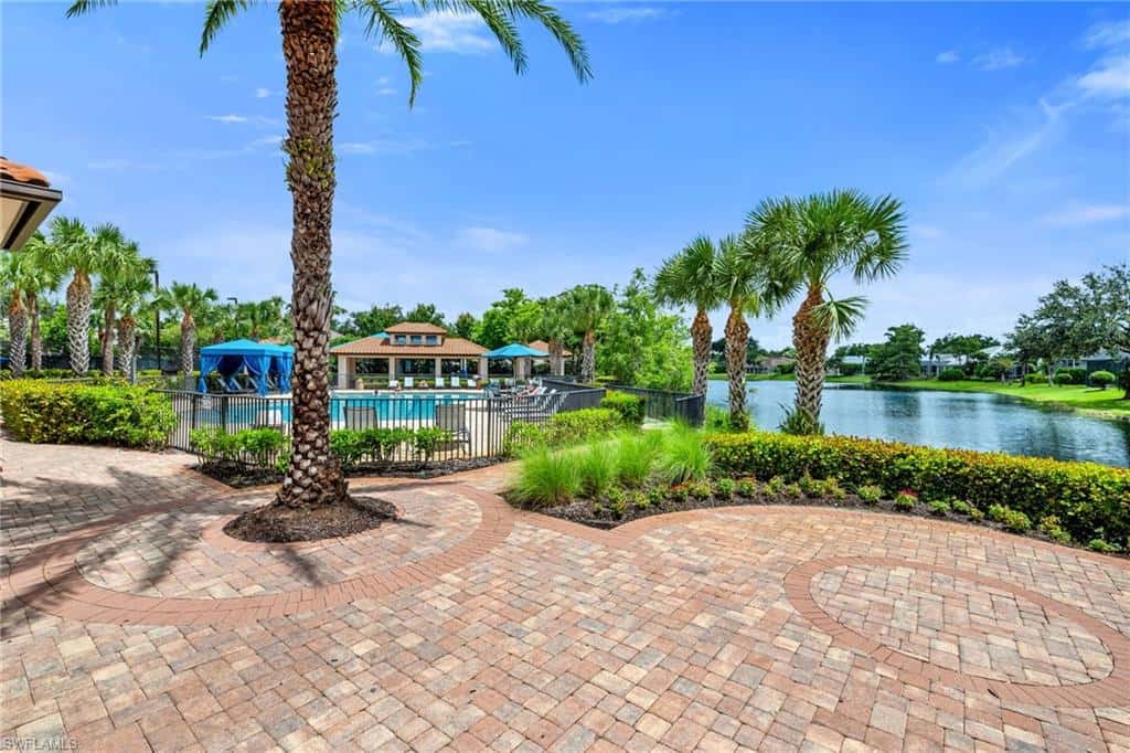 7558 Cordoba Cir, Naples, photo 31