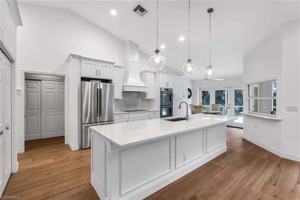 7558 Cordoba Cir, Naples, photo 4