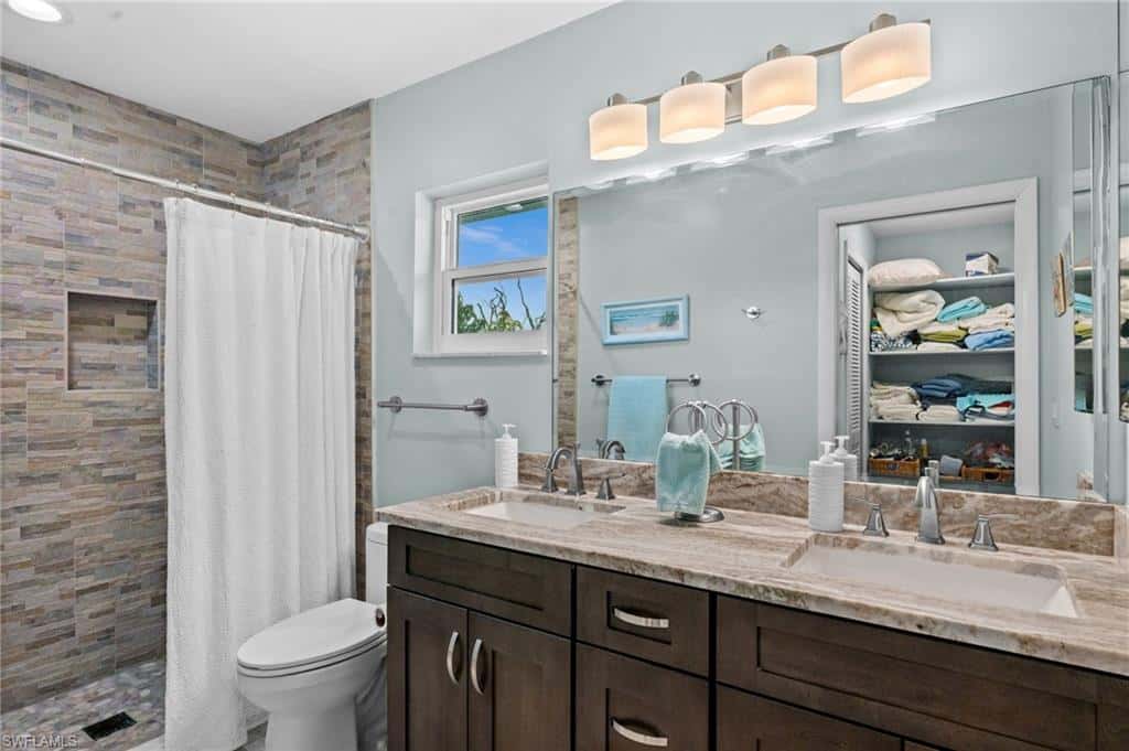 2498 Sapodilla Ln, St. James City, photo 13
