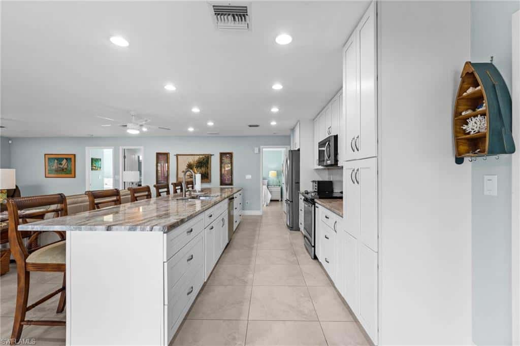 2498 Sapodilla Ln, St. James City, photo 14