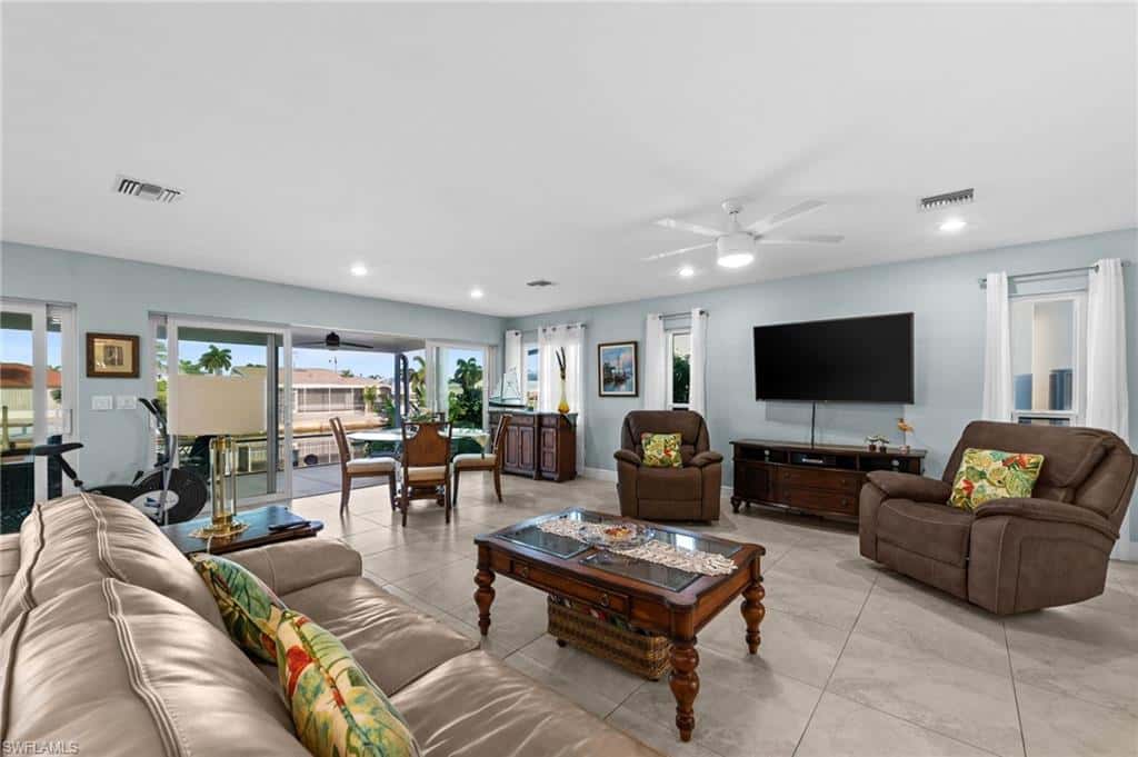 2498 Sapodilla Ln, St. James City, photo 4
