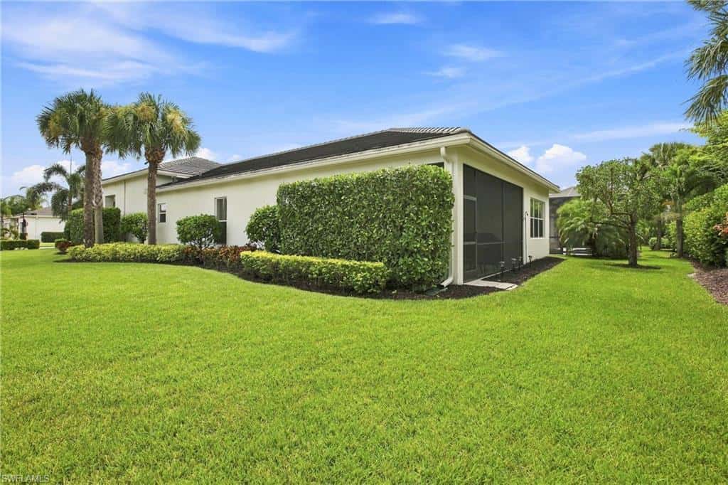 28410 Capraia Dr, Bonita Springs, photo 4