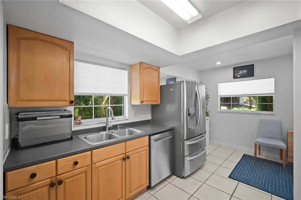 273 Porter St, Naples, photo 9