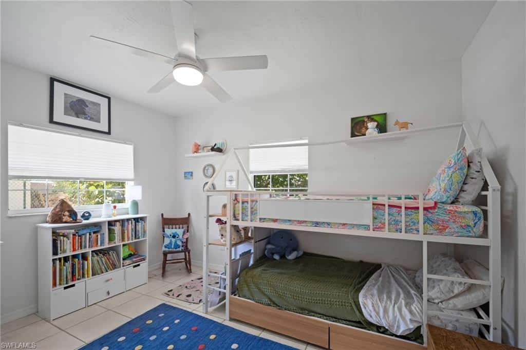 273 Porter St, Naples, photo 15