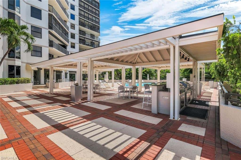 6075 Pelican Bay Blvd #104, Naples, photo 21