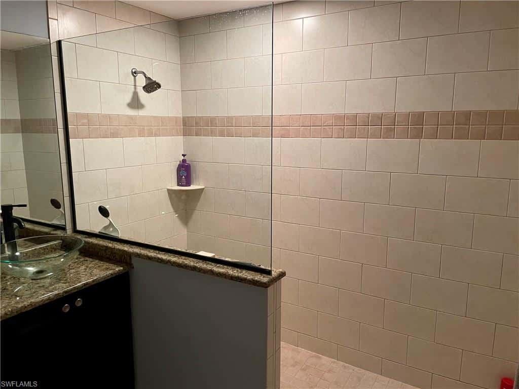 3705 Fieldstone Blvd #404, Naples, photo 17